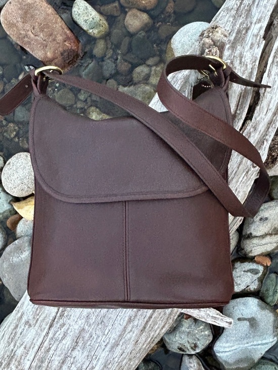 Coach Handbags - Vintage Coach 4115 Mahogany Whitney Bag  Made in the United States 🇺🇸